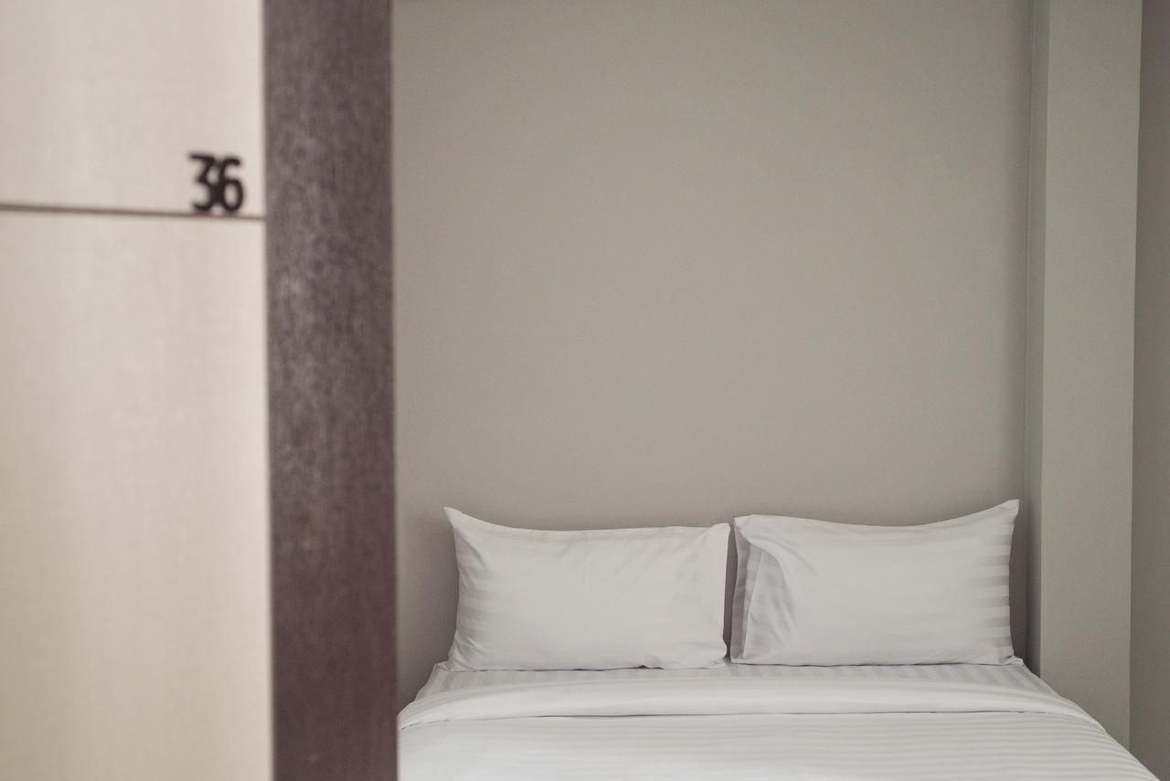S44Room Бангкок Екстер'єр фото