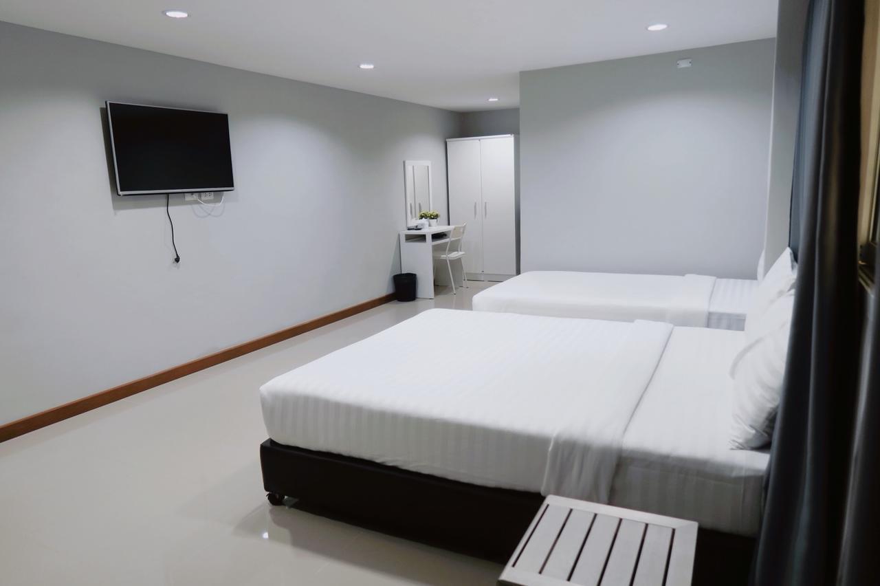 S44Room Бангкок Екстер'єр фото